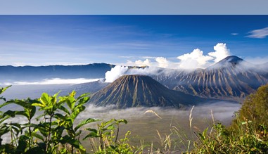 Blick auf den Vulkan Bromo in Indonesien Blick auf den Vulkan Bromo in Indonesien