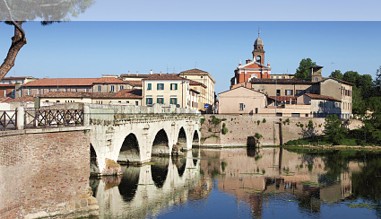 Die Tiberius-Brücke in Rimini