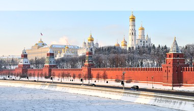 Der Kreml im winterlichen Moskau