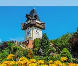 Holzportal der Hofbäckerei