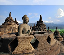 Borobudur auf Java / Indonesien